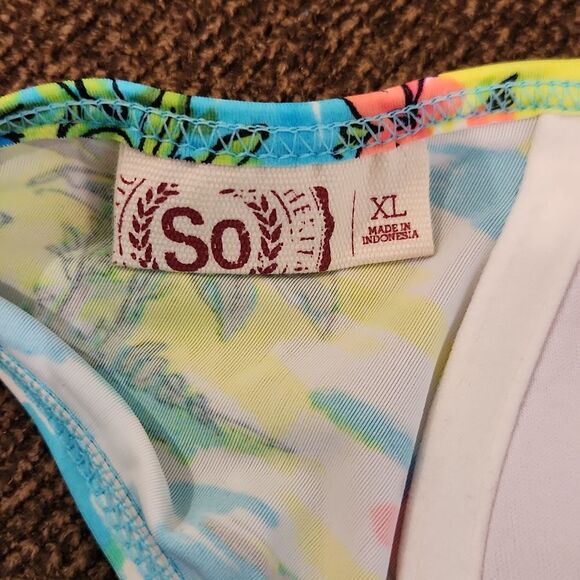 Bikini Top - Picture 6 of 6